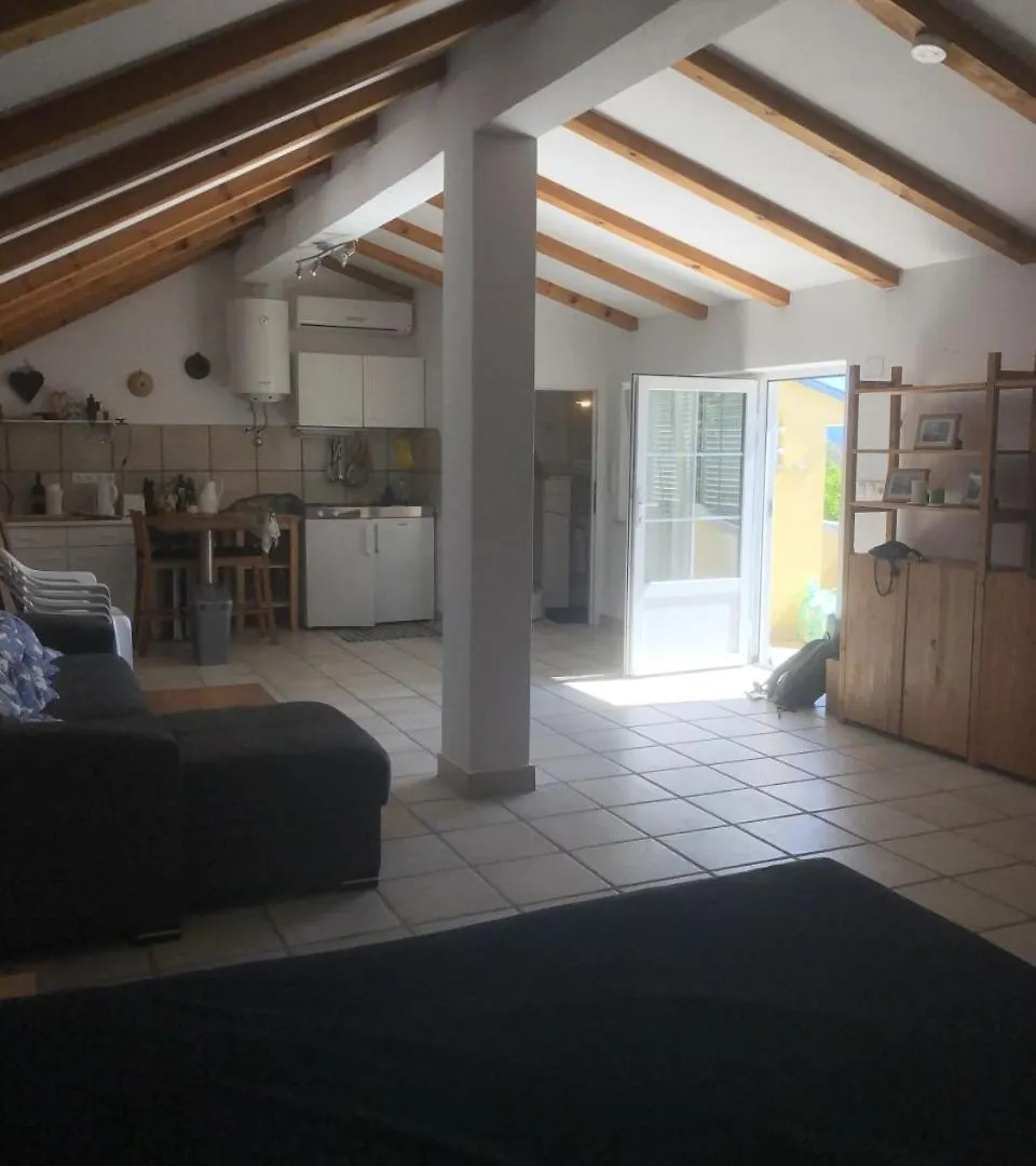 Mjesto Mira Ort Des Friedens Apartment Bribir  Croatia